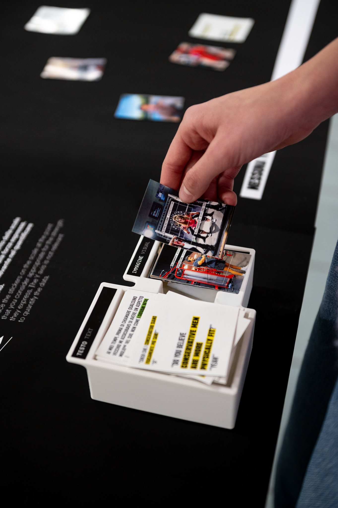 Adesivi per la valutazione